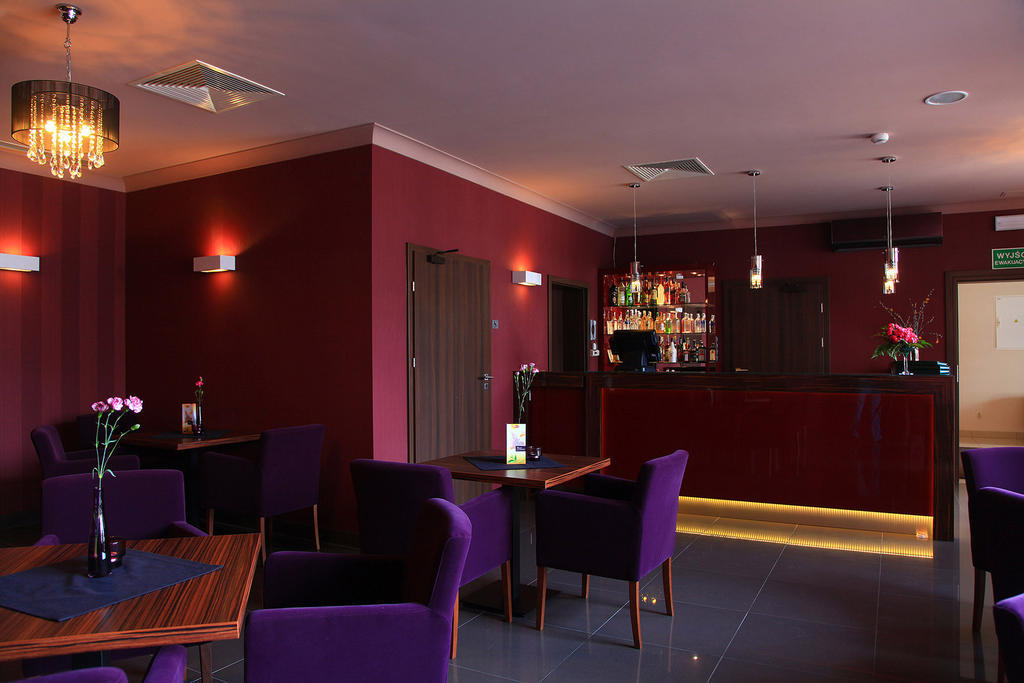 Hotel Camelot Szczawno-Zdroj Kültér fotó